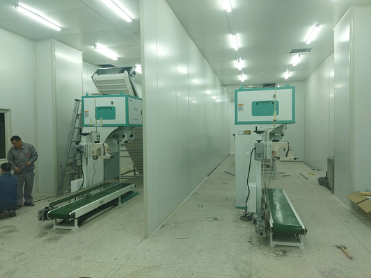 Plastic Granule Fully Automatic Rice Packing Machine For Rice Mill