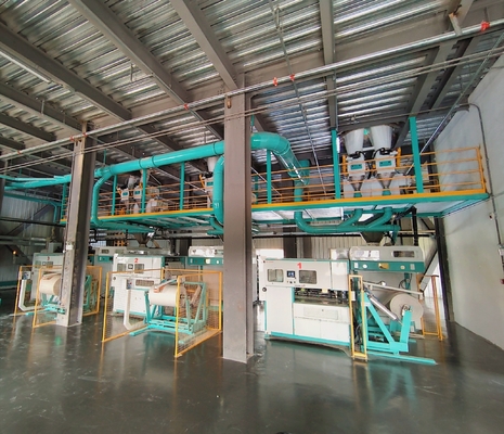 40 - 70kg Fully Automatic Flour Packing Machine Both Soybean Meal And Fodder
