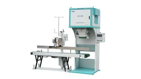 Fodder Belt Scale Pellet Animal Feed Packing Machine Auto Lifting 11.7L/ Min PLC